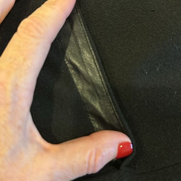 Ann Taylor Women’s Black Elastic Waist Dress Pant Joggers w/ Faux Leather Trim - Picture 3 of 9